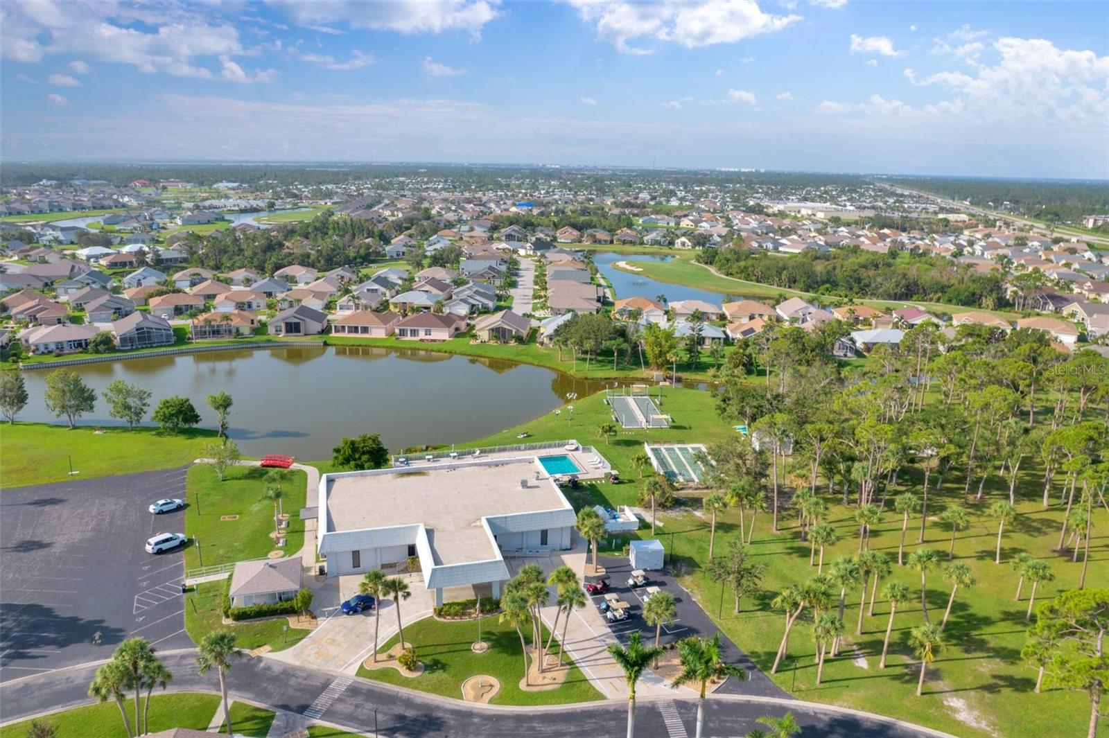 Image 48 of 58 For 1000 Kings Highway 18