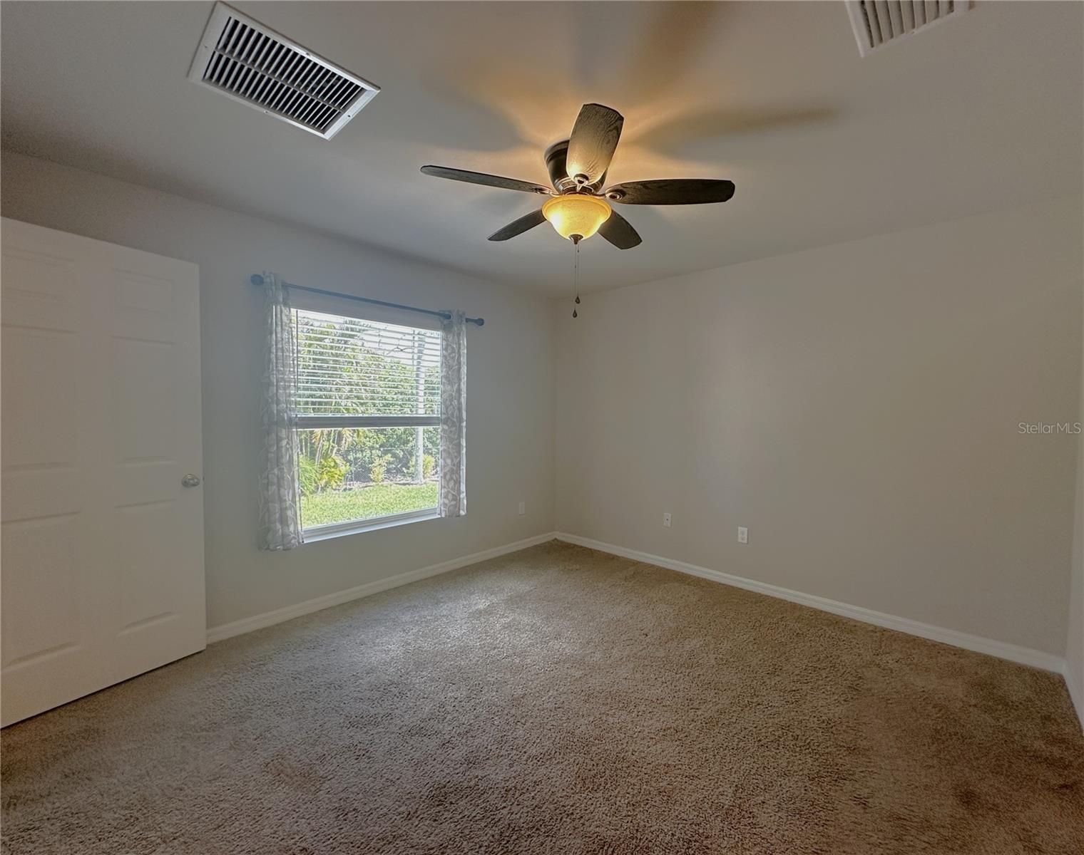 Image 12 of 40 For 24748 Rio Villa Lakes Circle