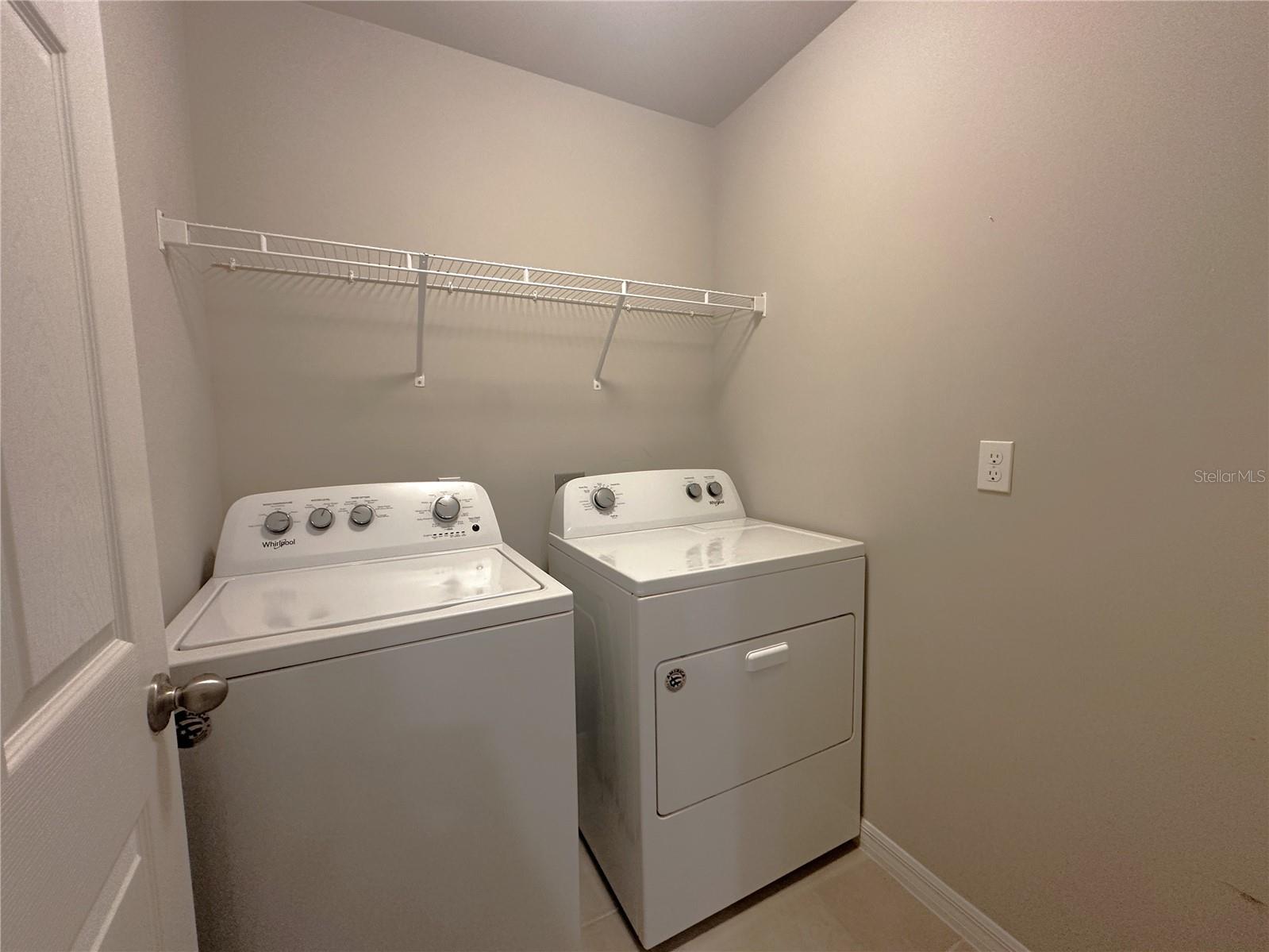 Image 25 of 40 For 24748 Rio Villa Lakes Circle