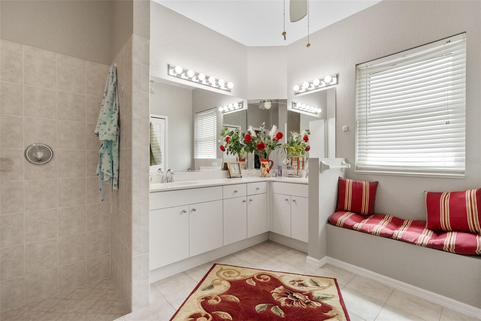 Image 23 of 40 For 1084 Hillsborough Boulevard