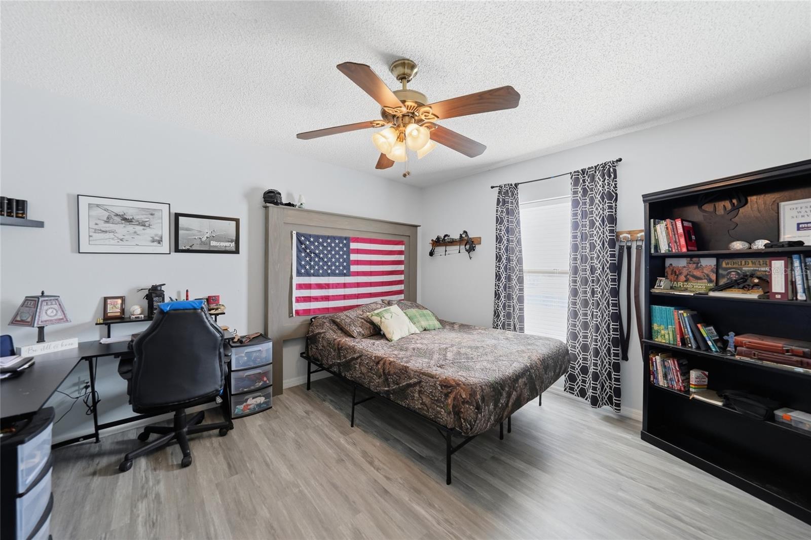 Image 28 of 51 For 2788 Creekwood Terrace