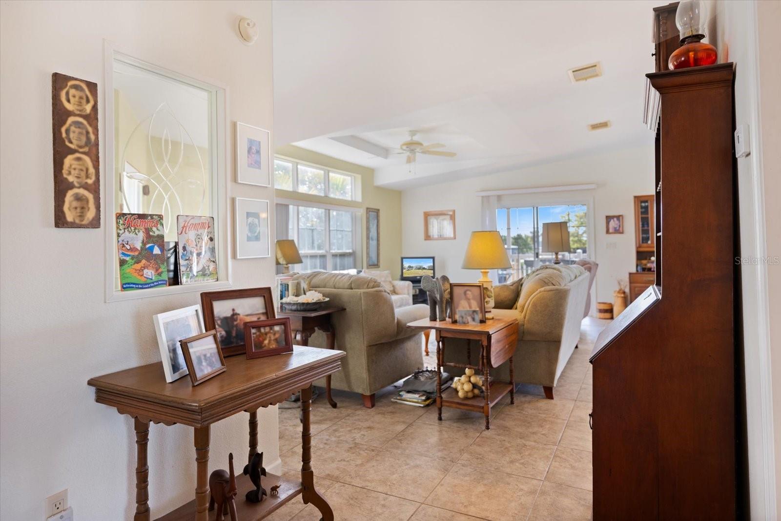 Image 13 of 30 For 721 Rio Villa Drive