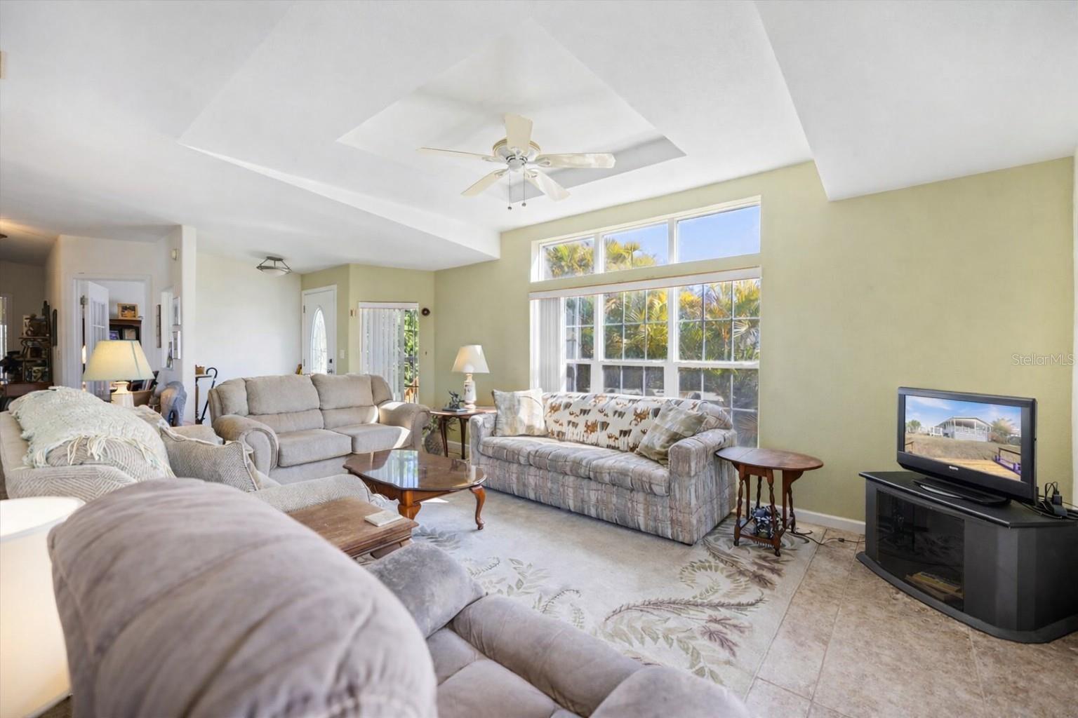 Image 14 of 30 For 721 Rio Villa Drive