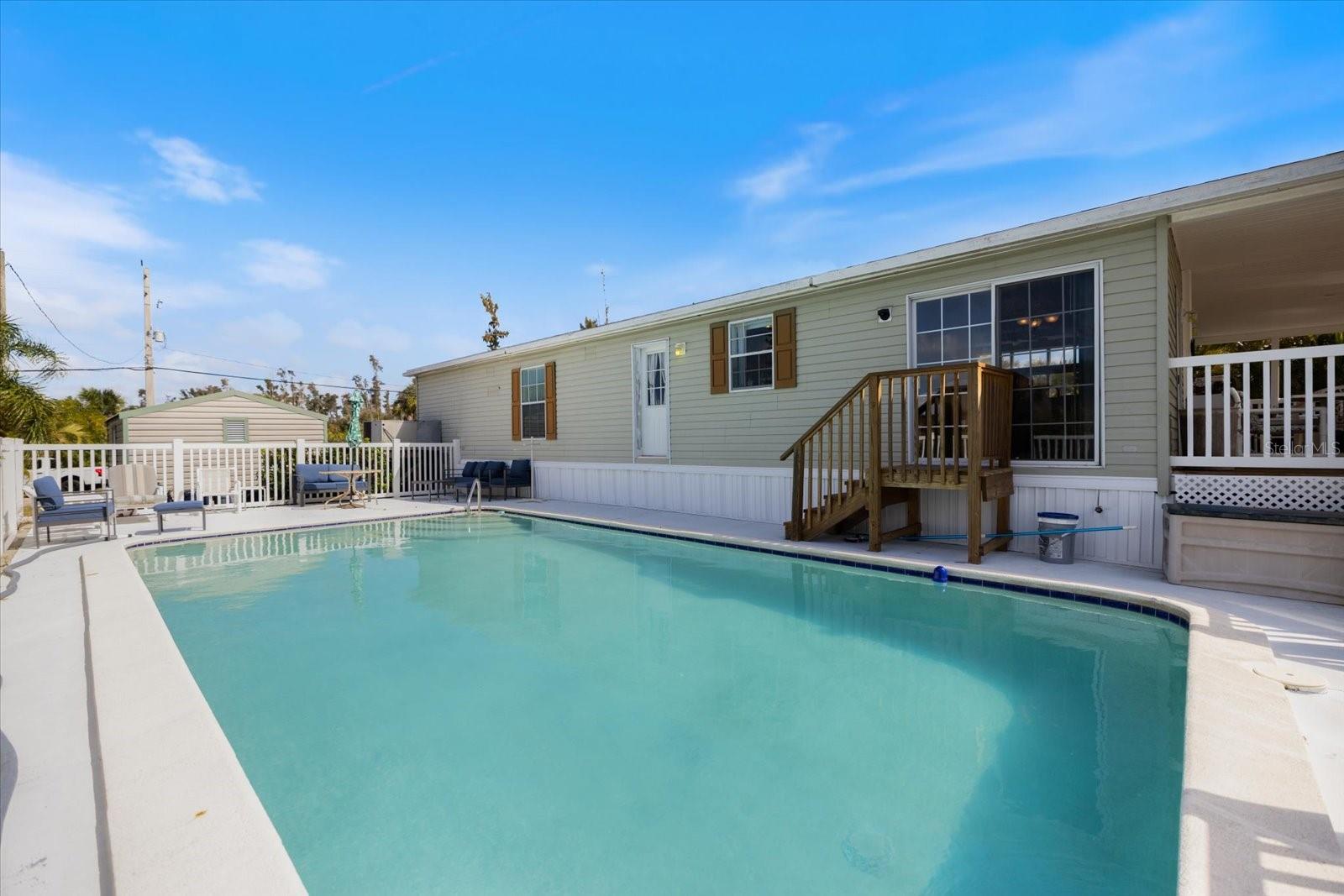 Image 4 of 30 For 721 Rio Villa Drive