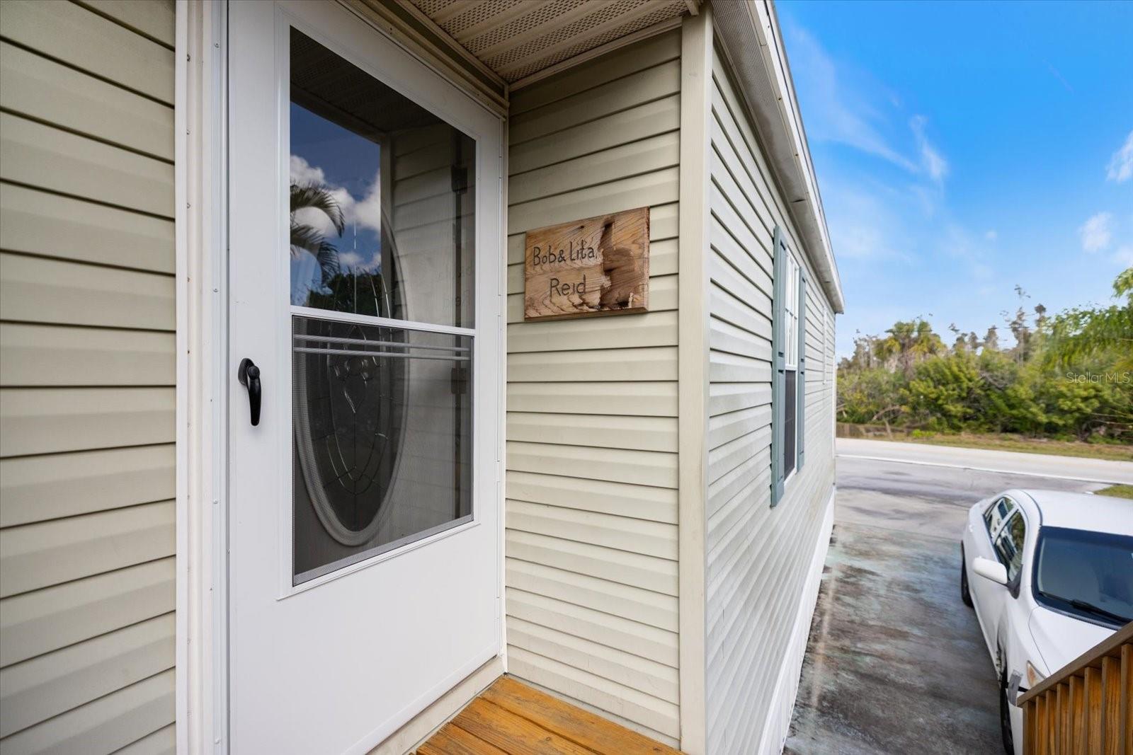 Image 8 of 30 For 721 Rio Villa Drive