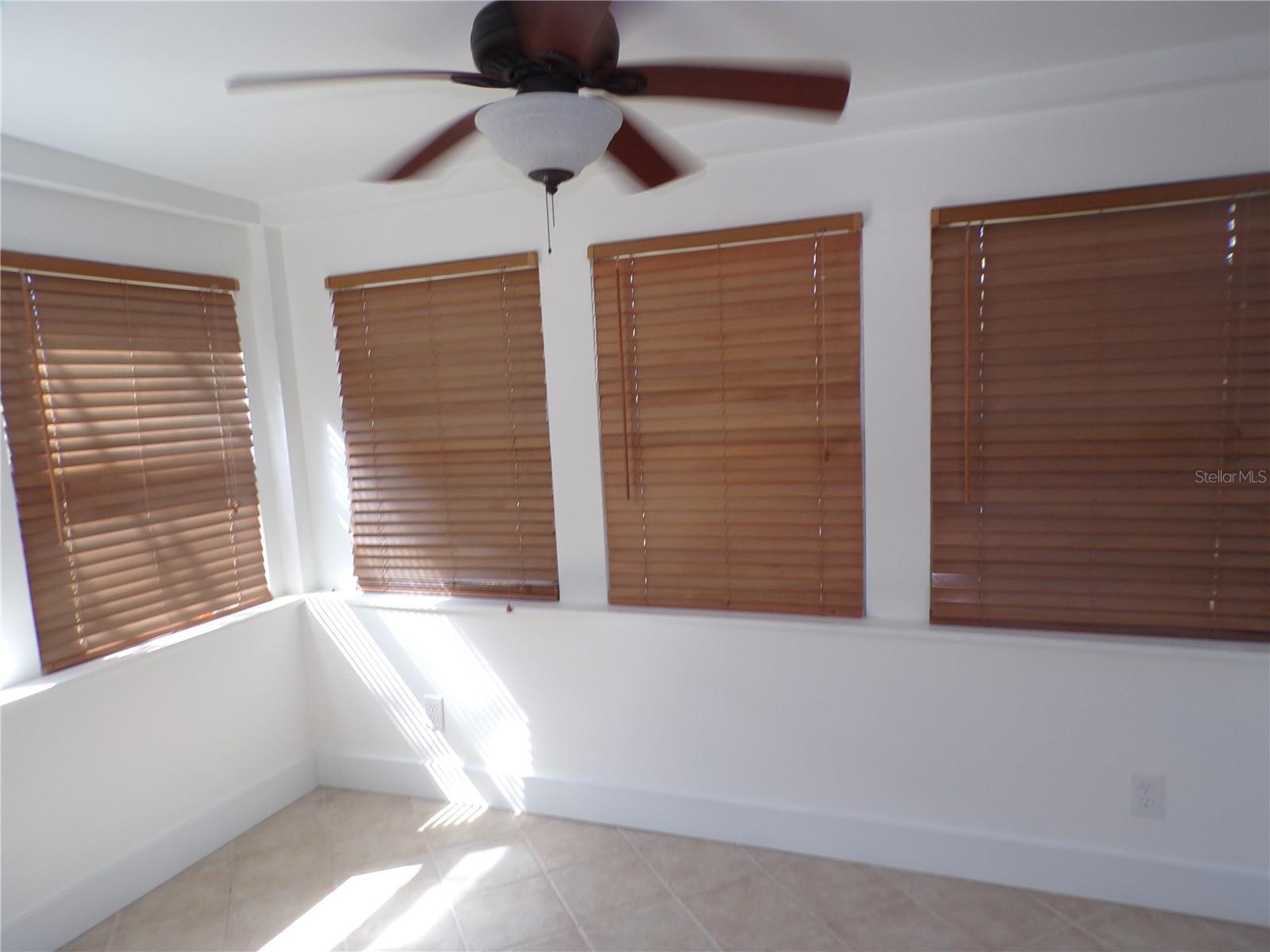 Listing photo id 19 for 179 Maria Court