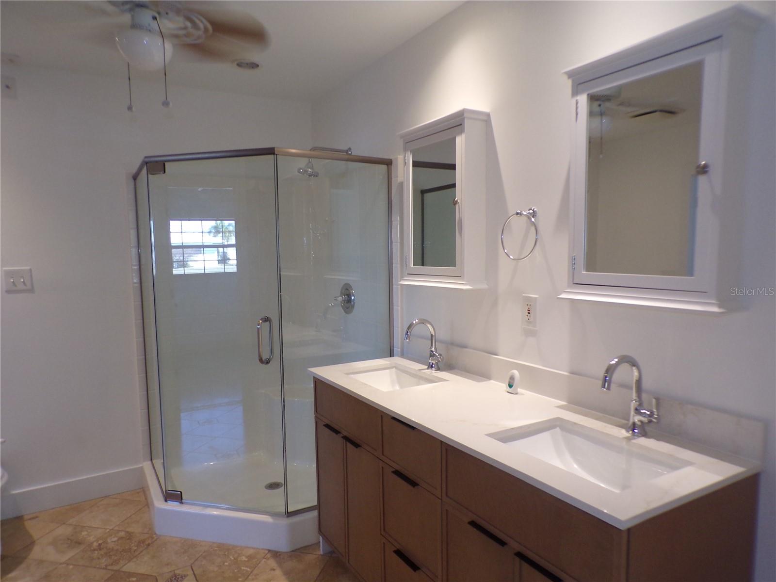 Listing photo id 21 for 179 Maria Court