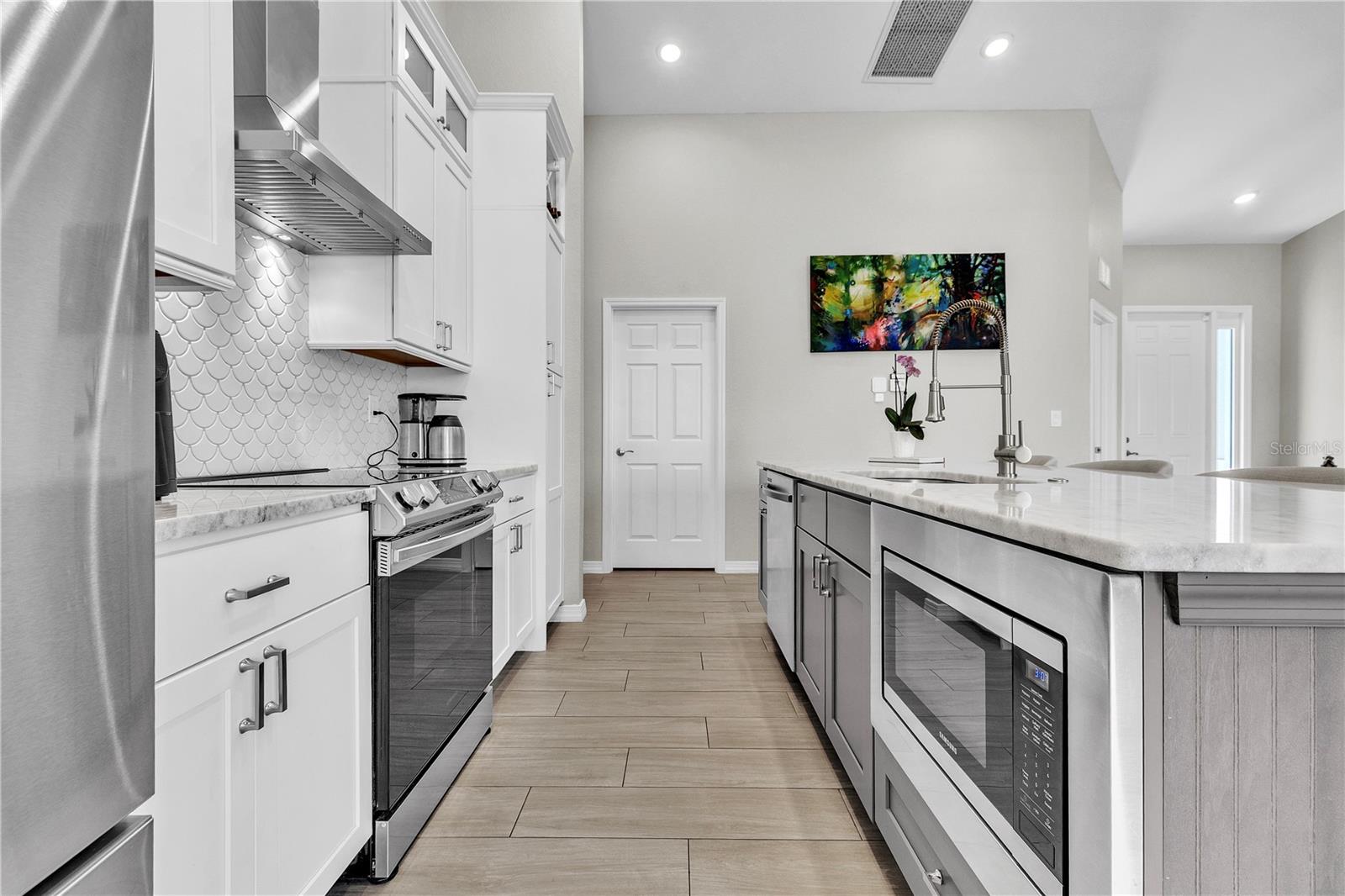 Image 19 of 78 For 13252 Pace Circle