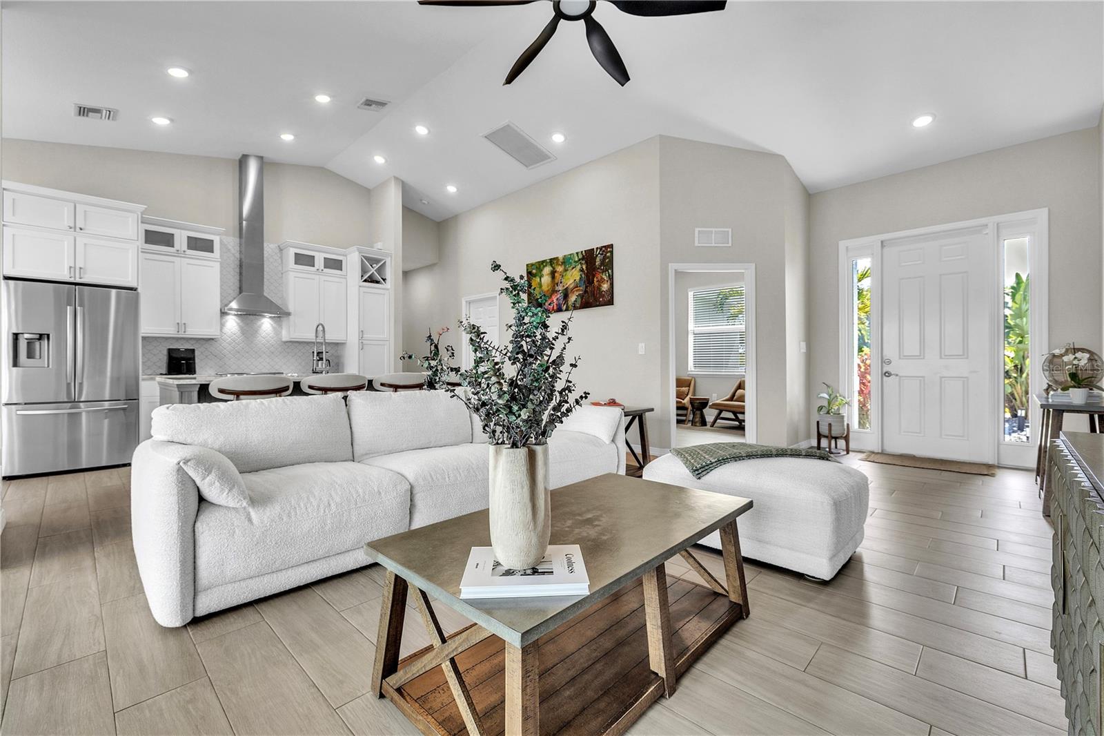 Image 2 of 78 For 13252 Pace Circle