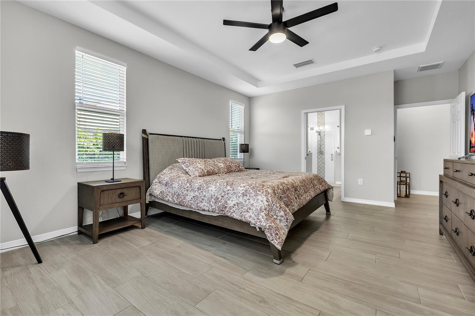 Image 28 of 78 For 13252 Pace Circle