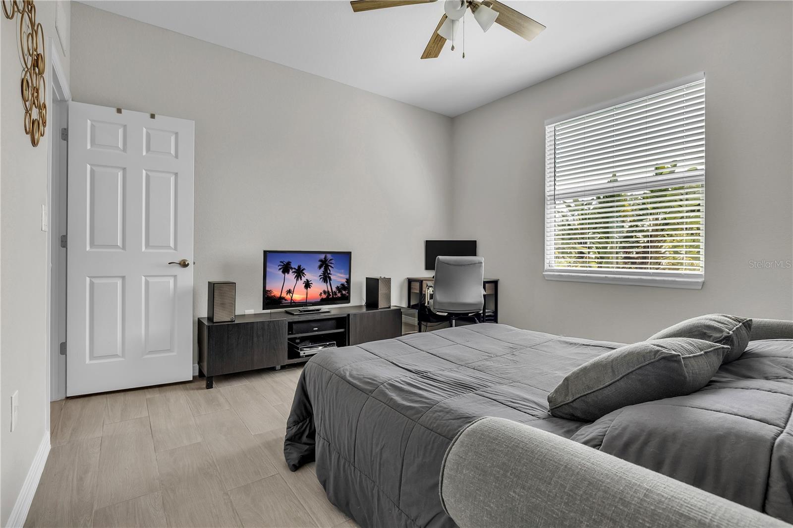 Image 35 of 78 For 13252 Pace Circle