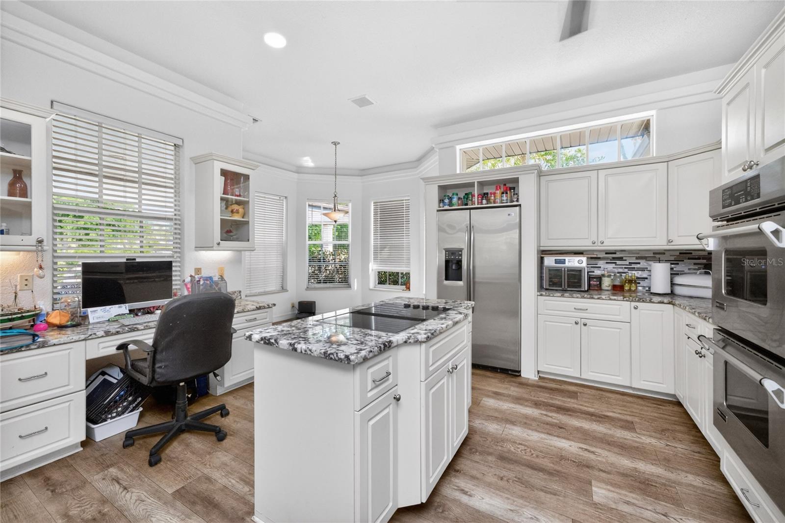 Image 11 of 51 For 1049 Harbour Glen Place