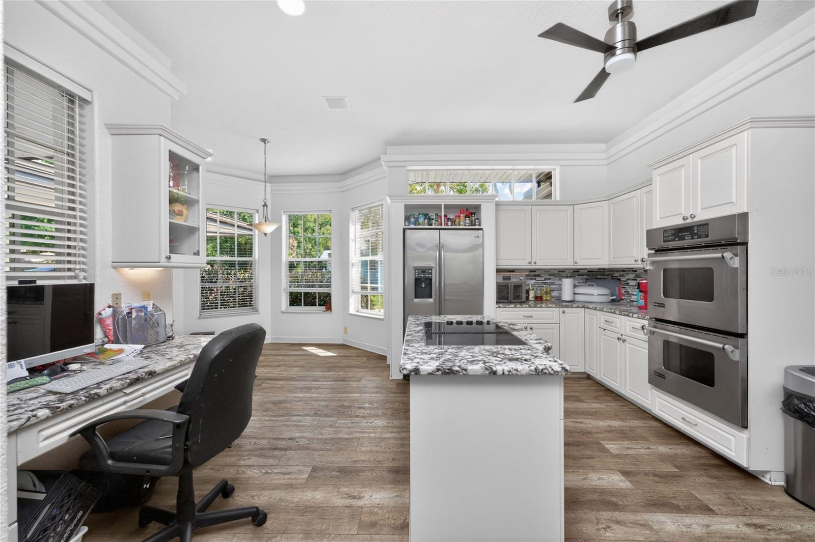 Image 12 of 51 For 1049 Harbour Glen Place