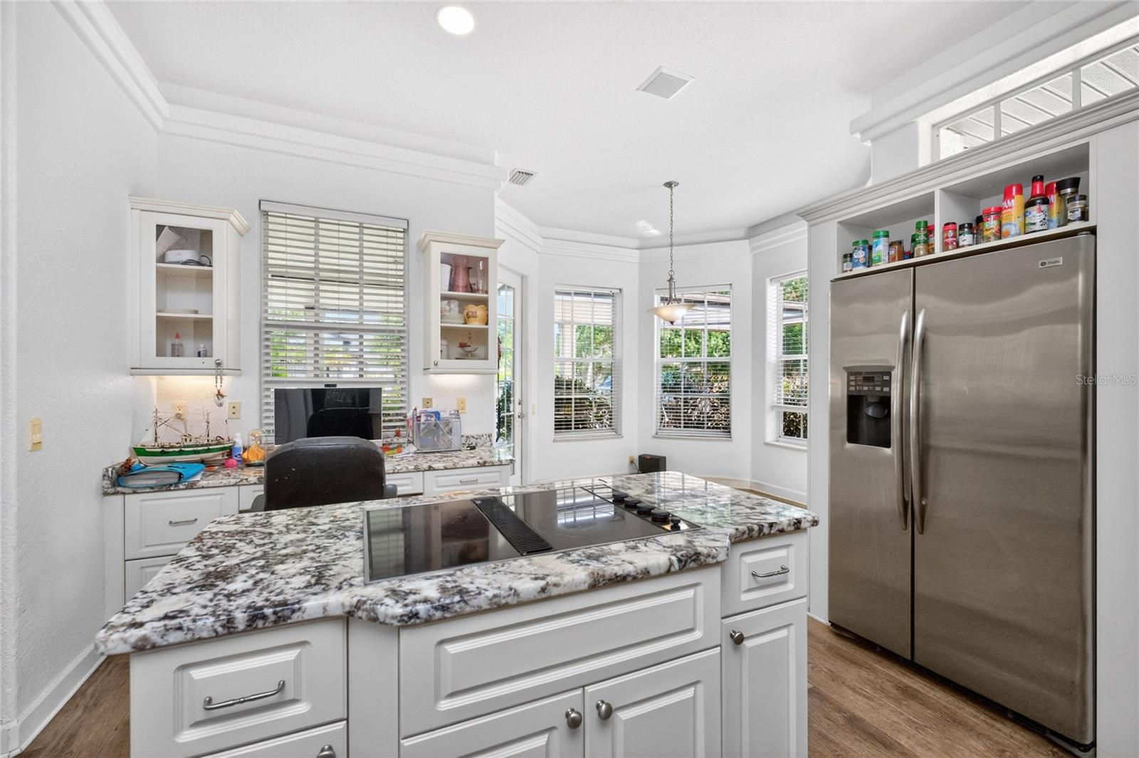 Image 15 of 51 For 1049 Harbour Glen Place