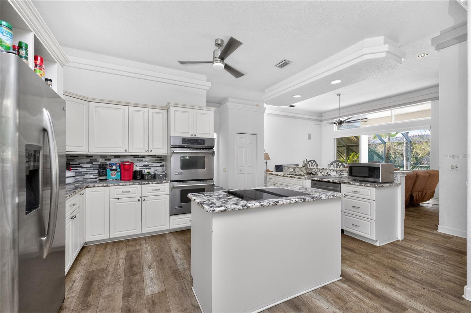 Image 16 of 51 For 1049 Harbour Glen Place