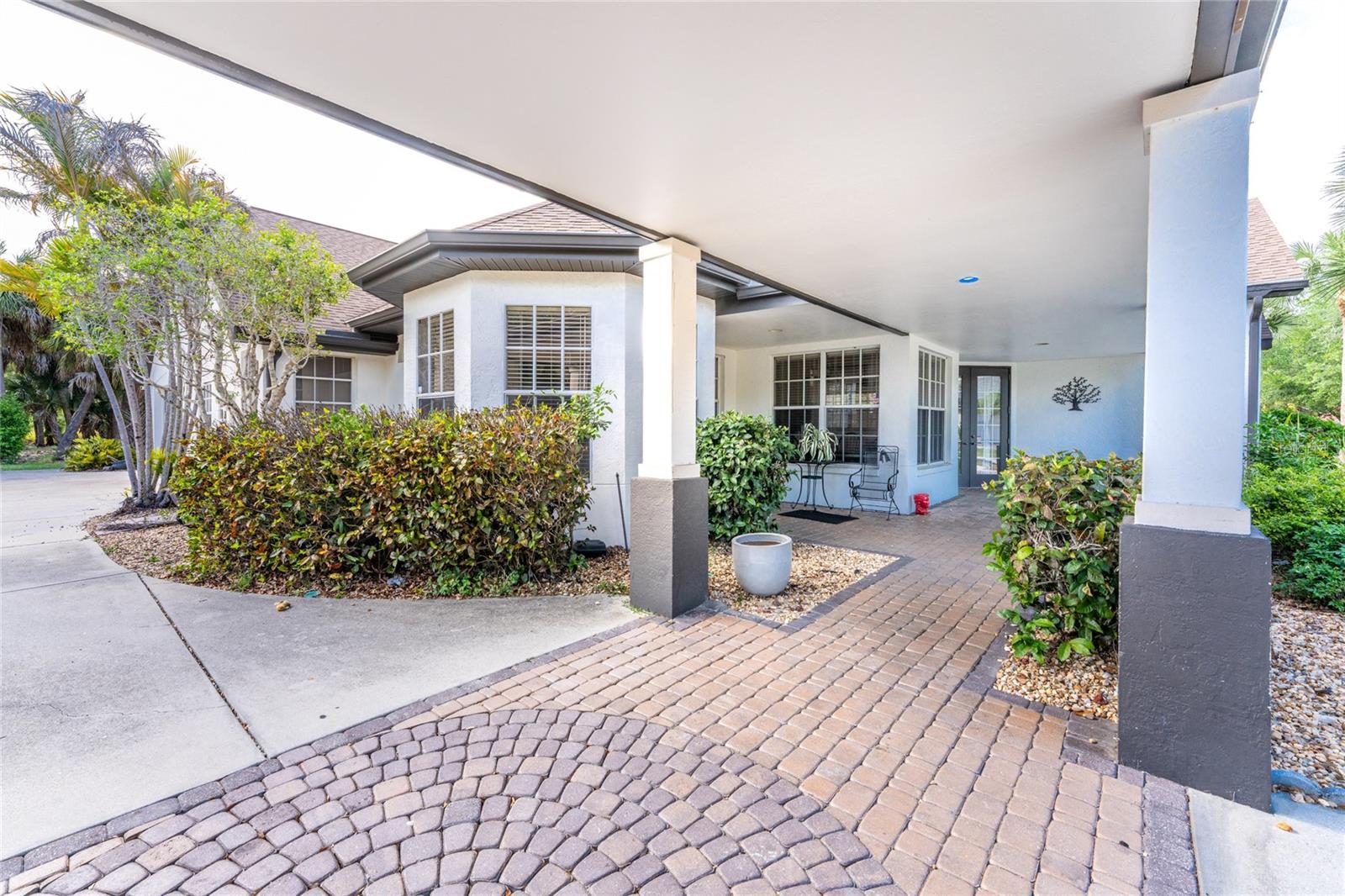 Image 44 of 51 For 1049 Harbour Glen Place