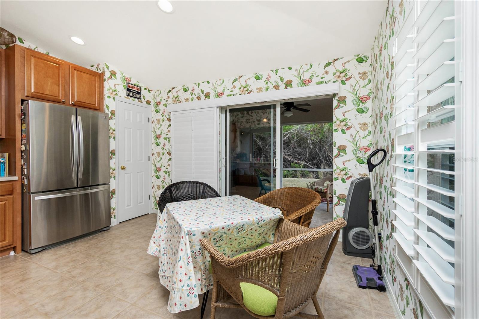 Image 15 of 45 For 13136 Pembroke Circle N