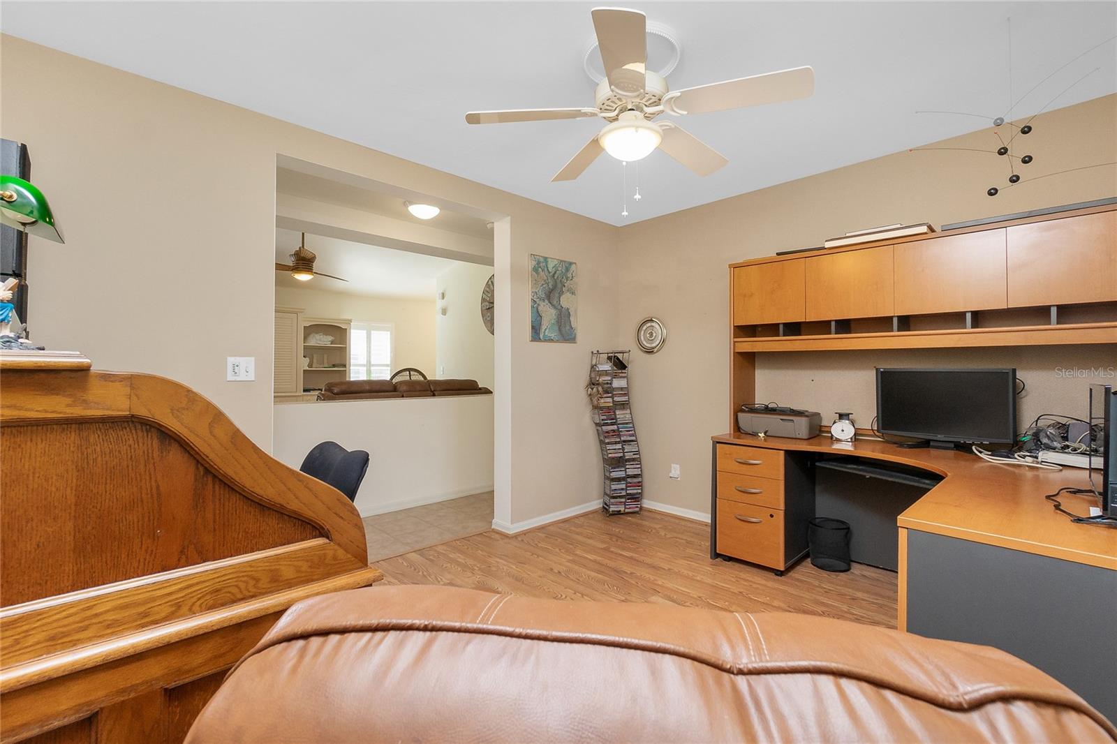 Image 26 of 45 For 13136 Pembroke Circle N