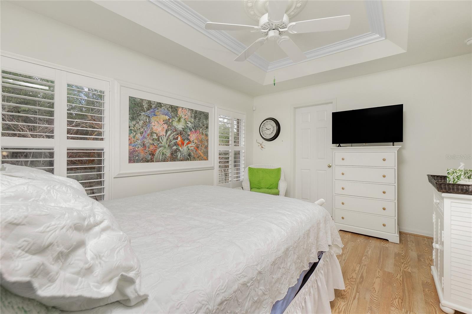 Image 32 of 45 For 13136 Pembroke Circle N