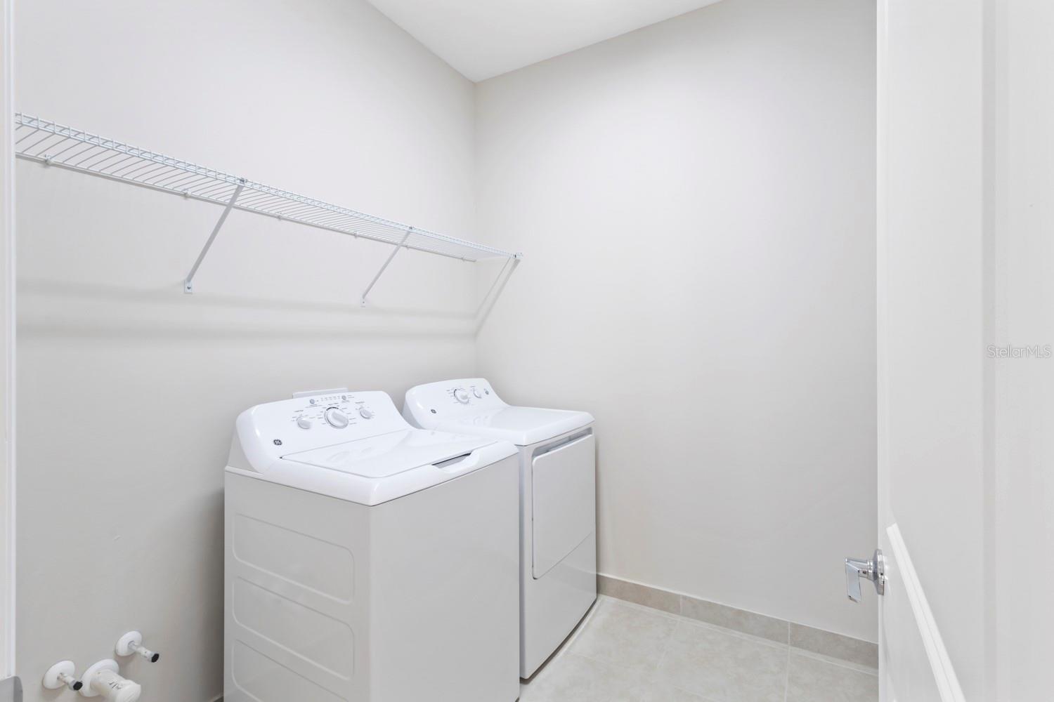 Image 22 of 47 For 14005 Aldersgate Avenue