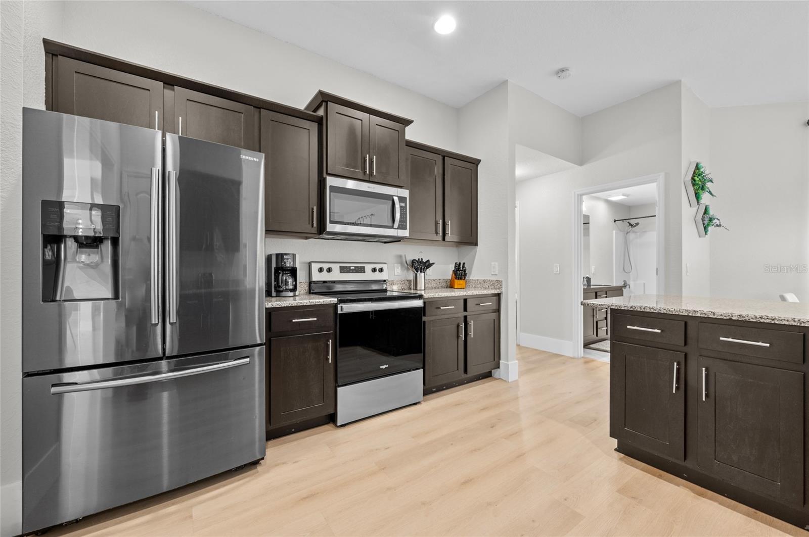 Image 19 of 72 For 17 White Marsh Lane