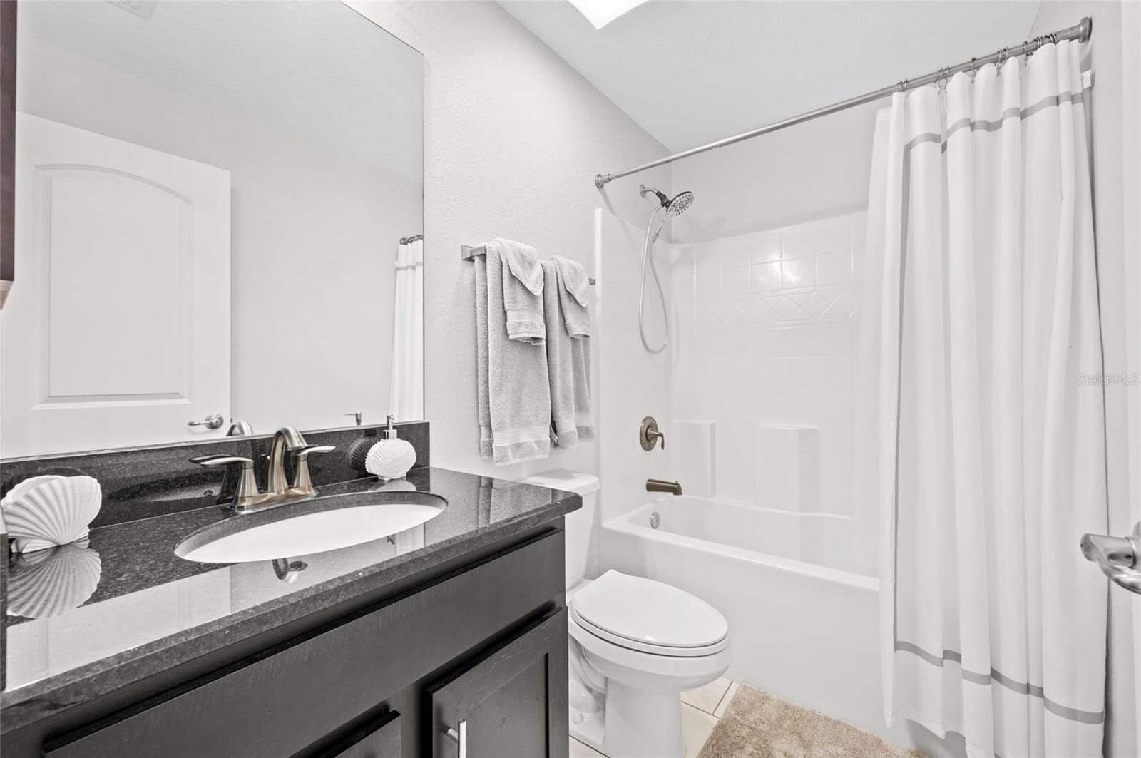 Image 40 of 72 For 17 White Marsh Lane