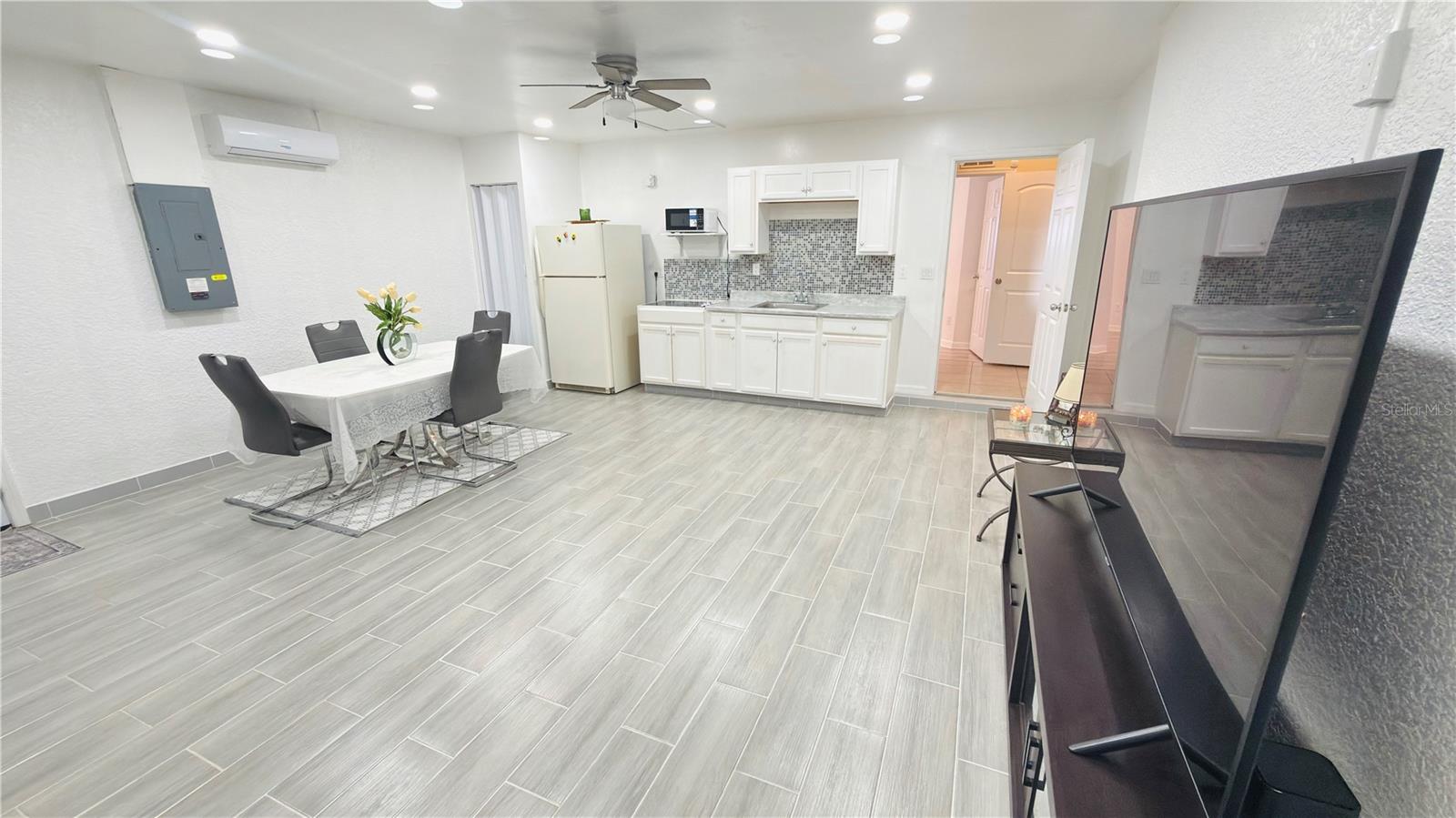 Image 32 of 49 For 2616 27th Street W