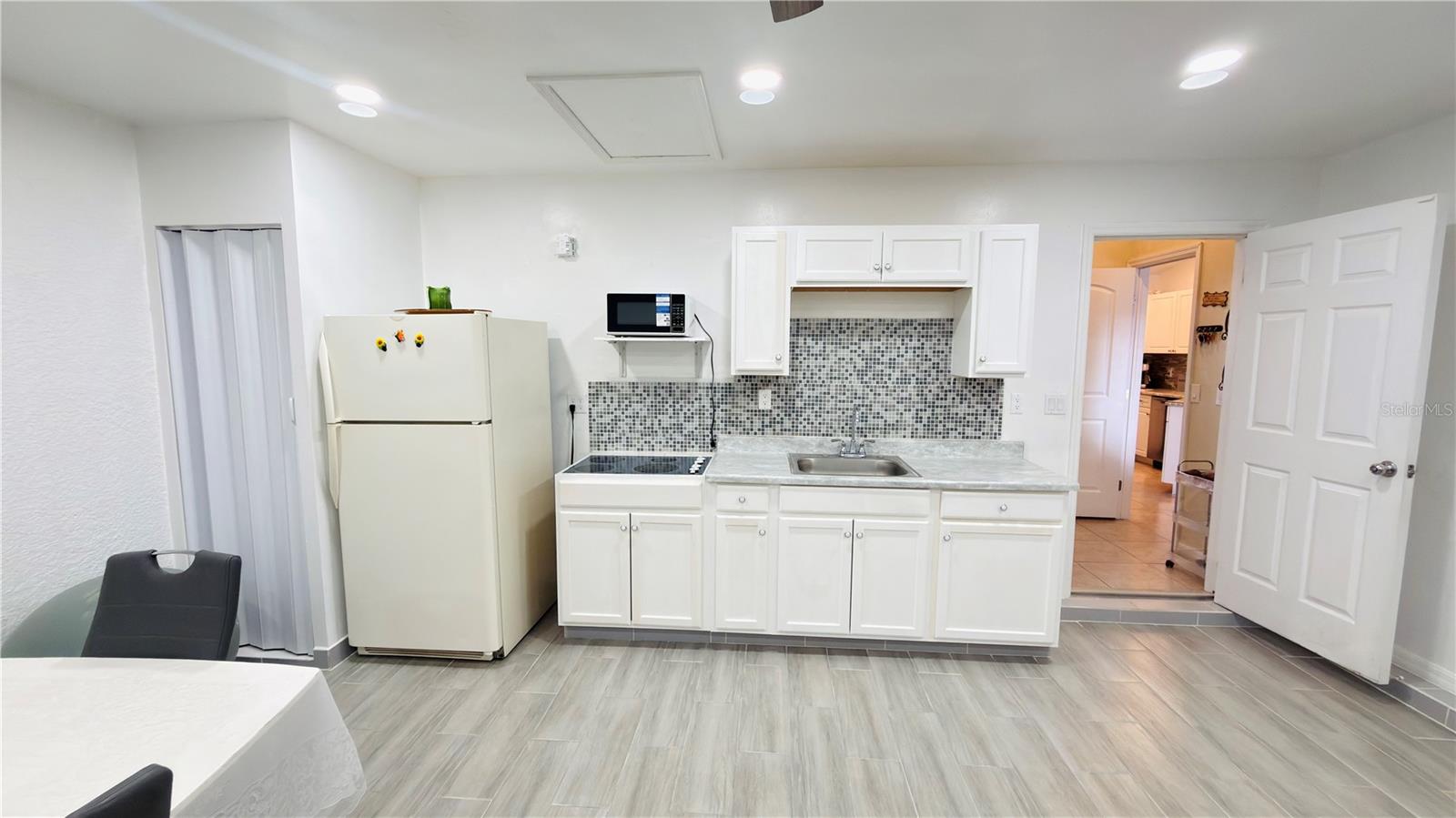 Image 33 of 49 For 2616 27th Street W