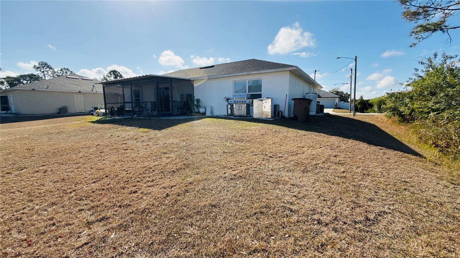 Image 40 of 49 For 2616 27th Street W