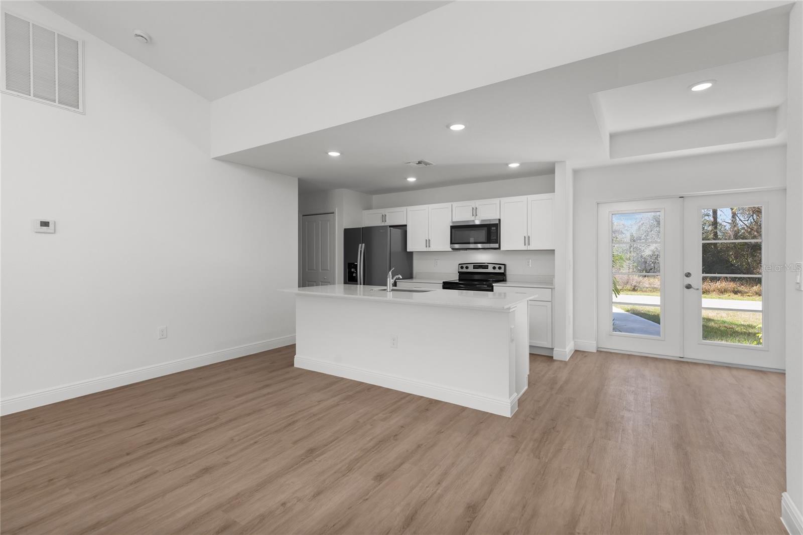 Image 4 of 8 For 184 Cougar Way