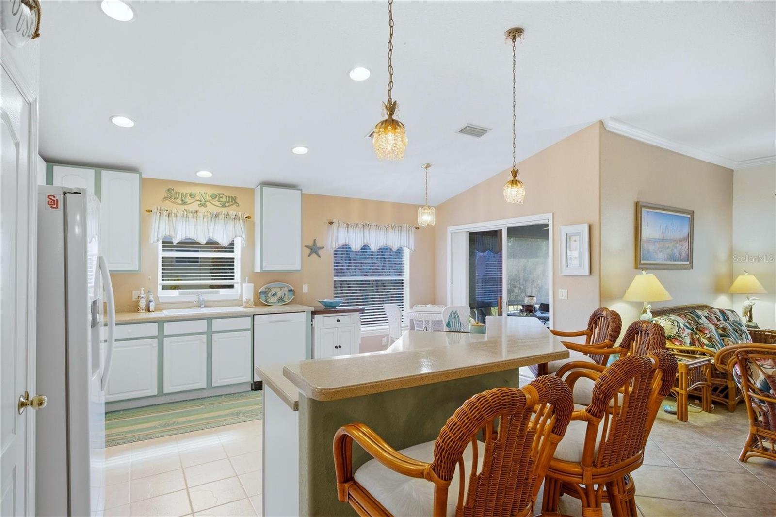 Image 13 of 69 For 1658 Scarlett Avenue