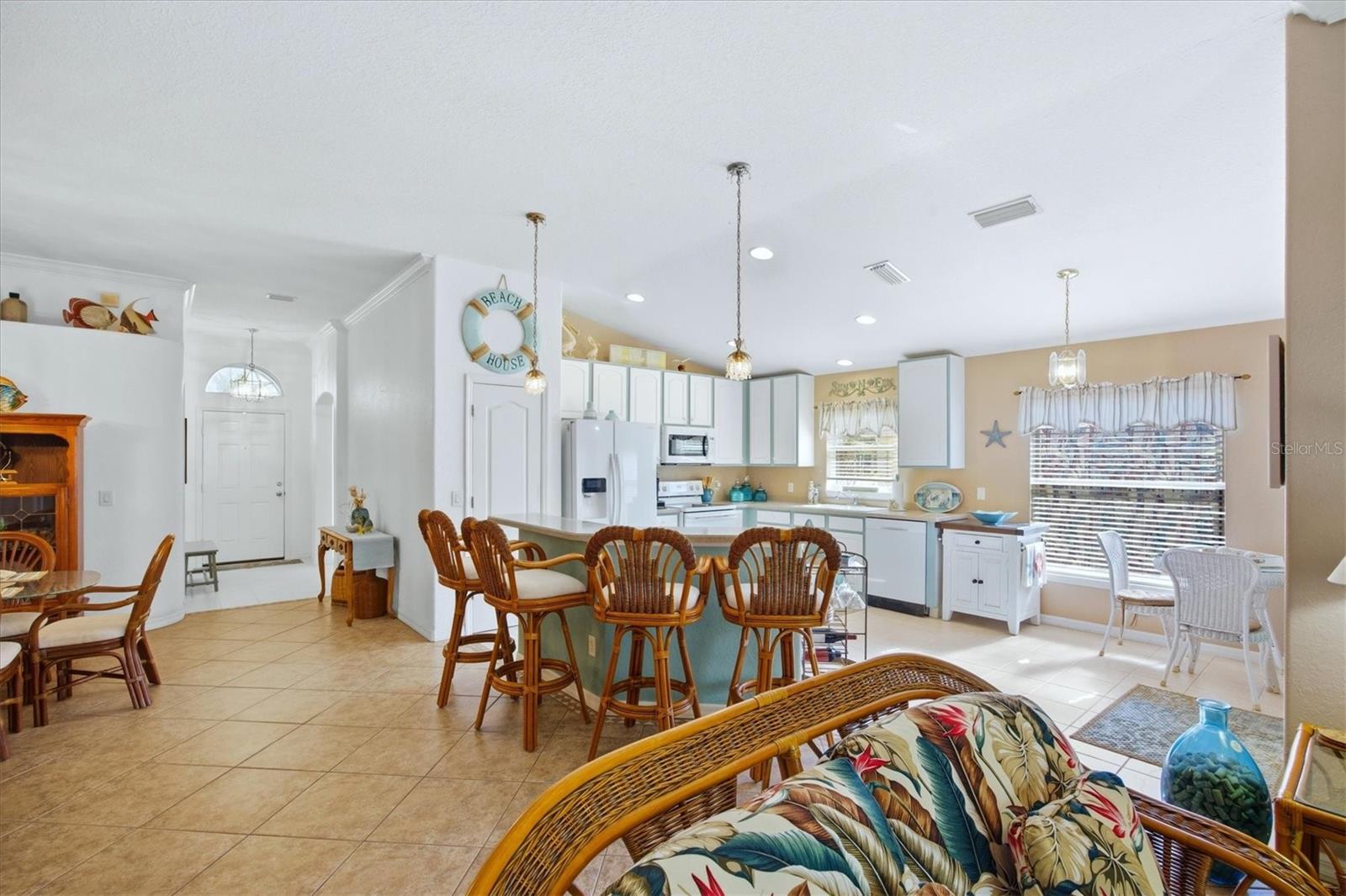 Image 17 of 69 For 1658 Scarlett Avenue