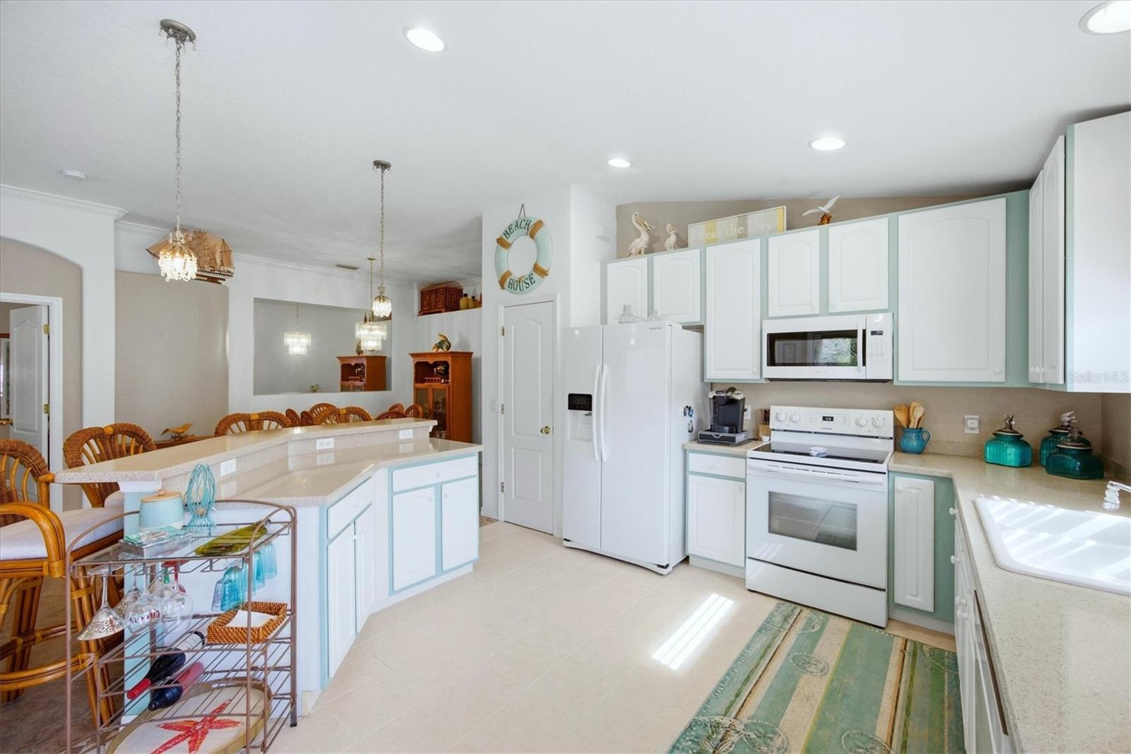 Image 19 of 69 For 1658 Scarlett Avenue