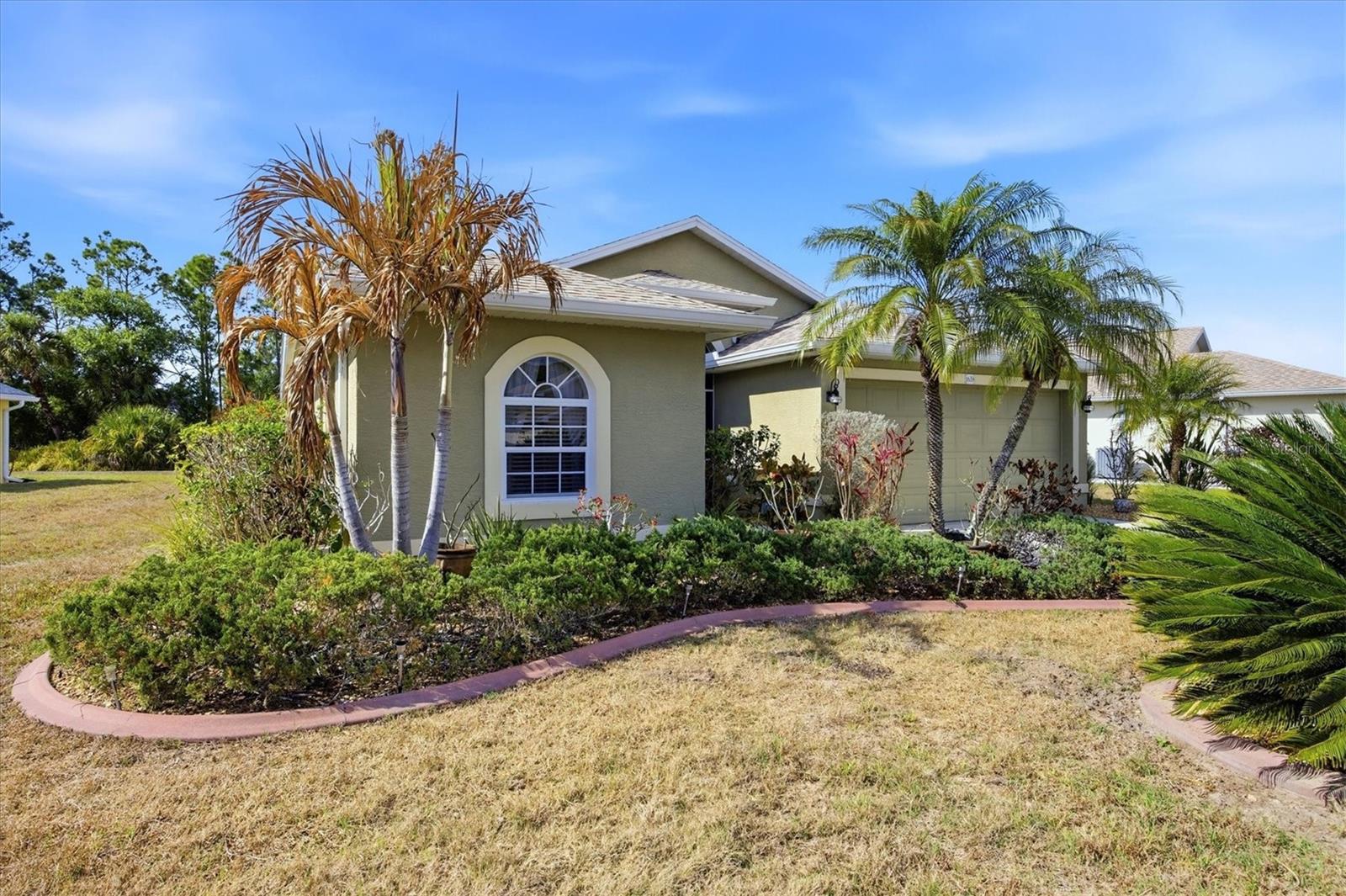 Image 2 of 69 For 1658 Scarlett Avenue