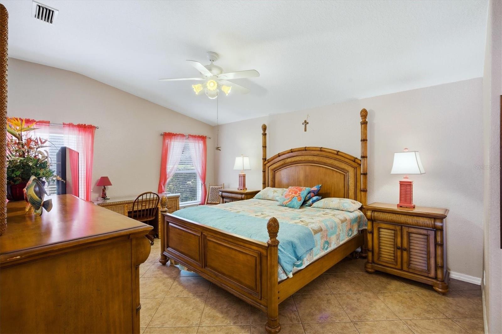 Image 24 of 69 For 1658 Scarlett Avenue