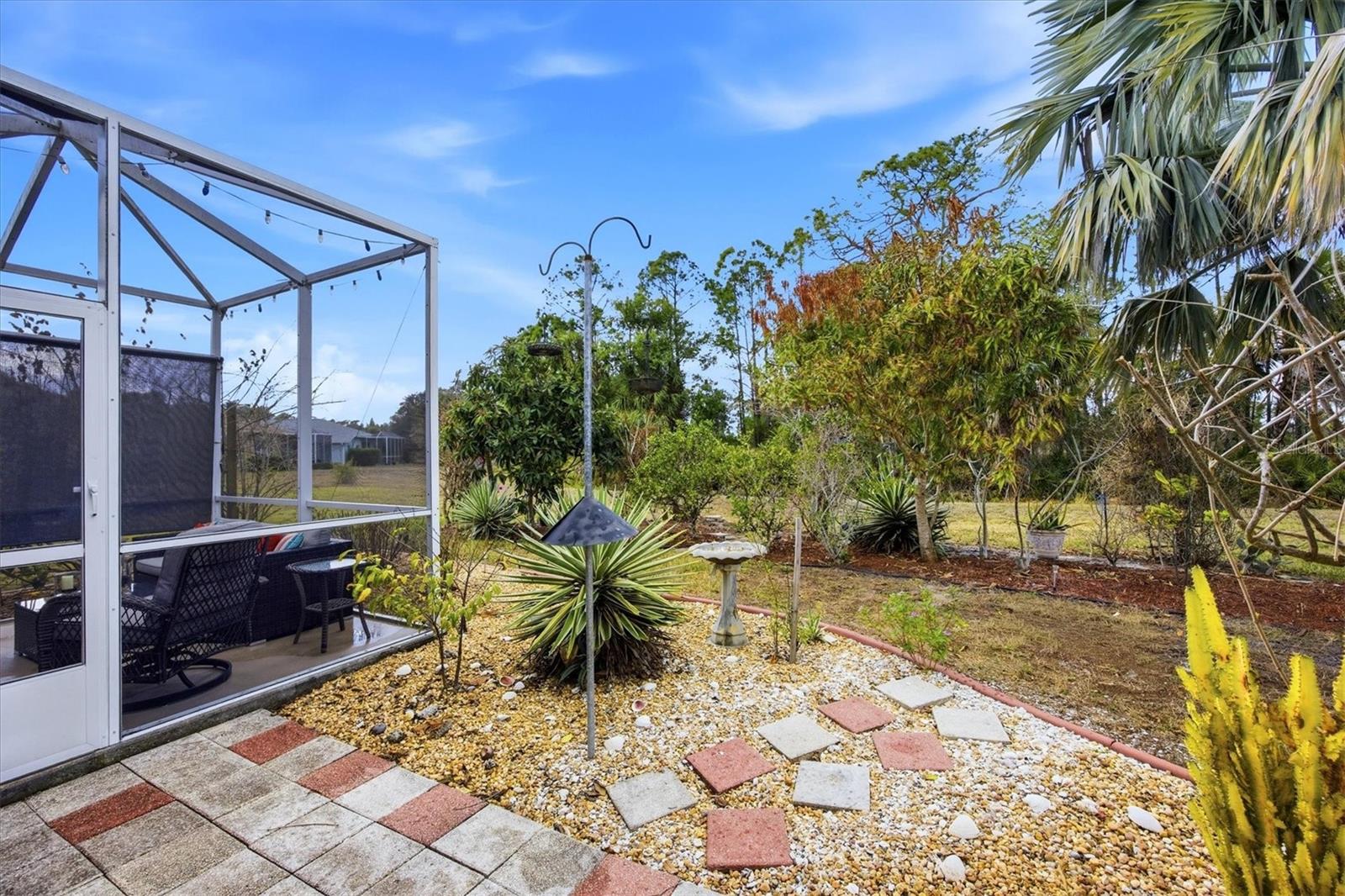 Image 40 of 69 For 1658 Scarlett Avenue