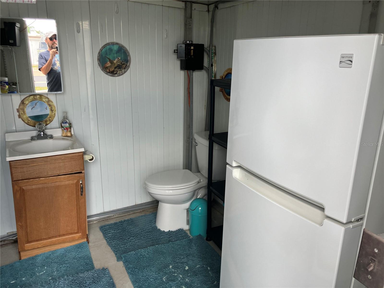 Image 5 of 10 For 46900 Bermont  111