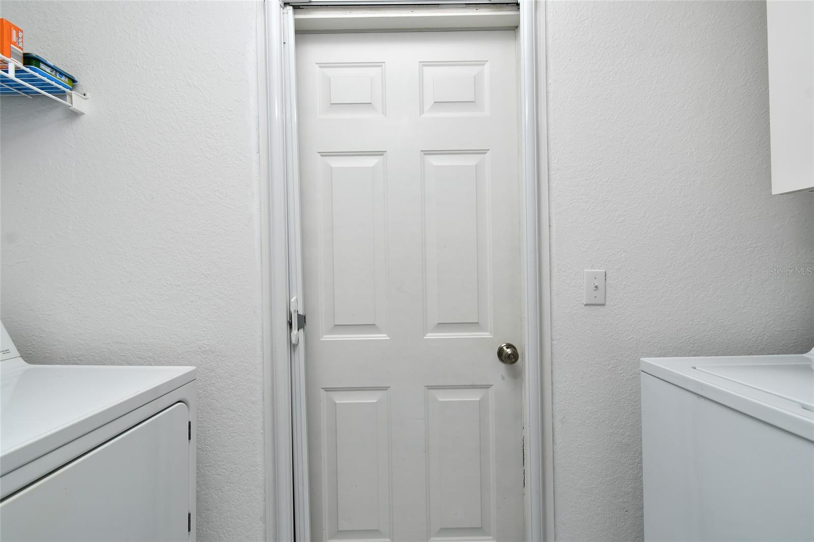 Image 15 of 32 For 2049 Matecumbe Key Road