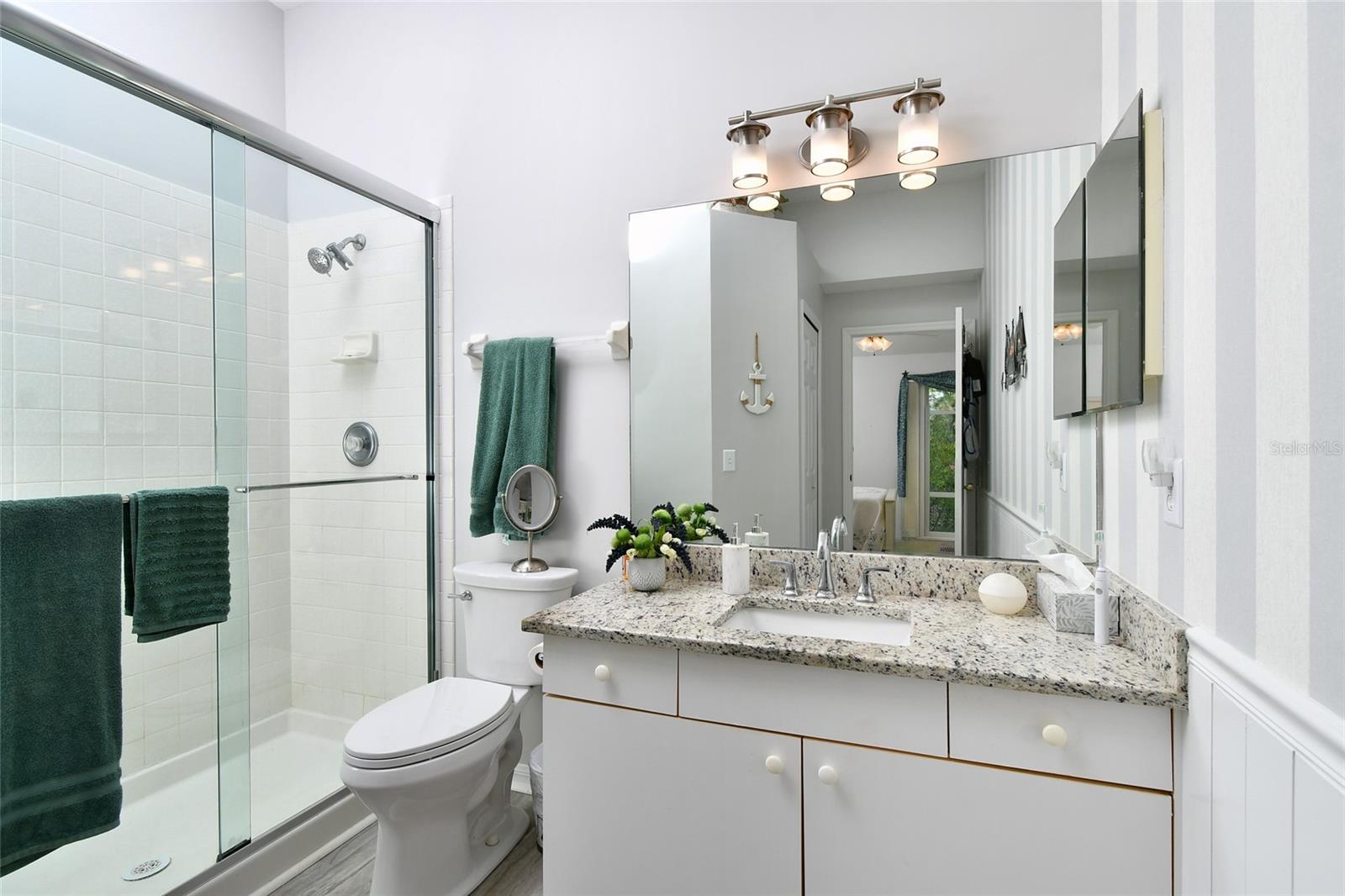 Image 21 of 32 For 2049 Matecumbe Key Road