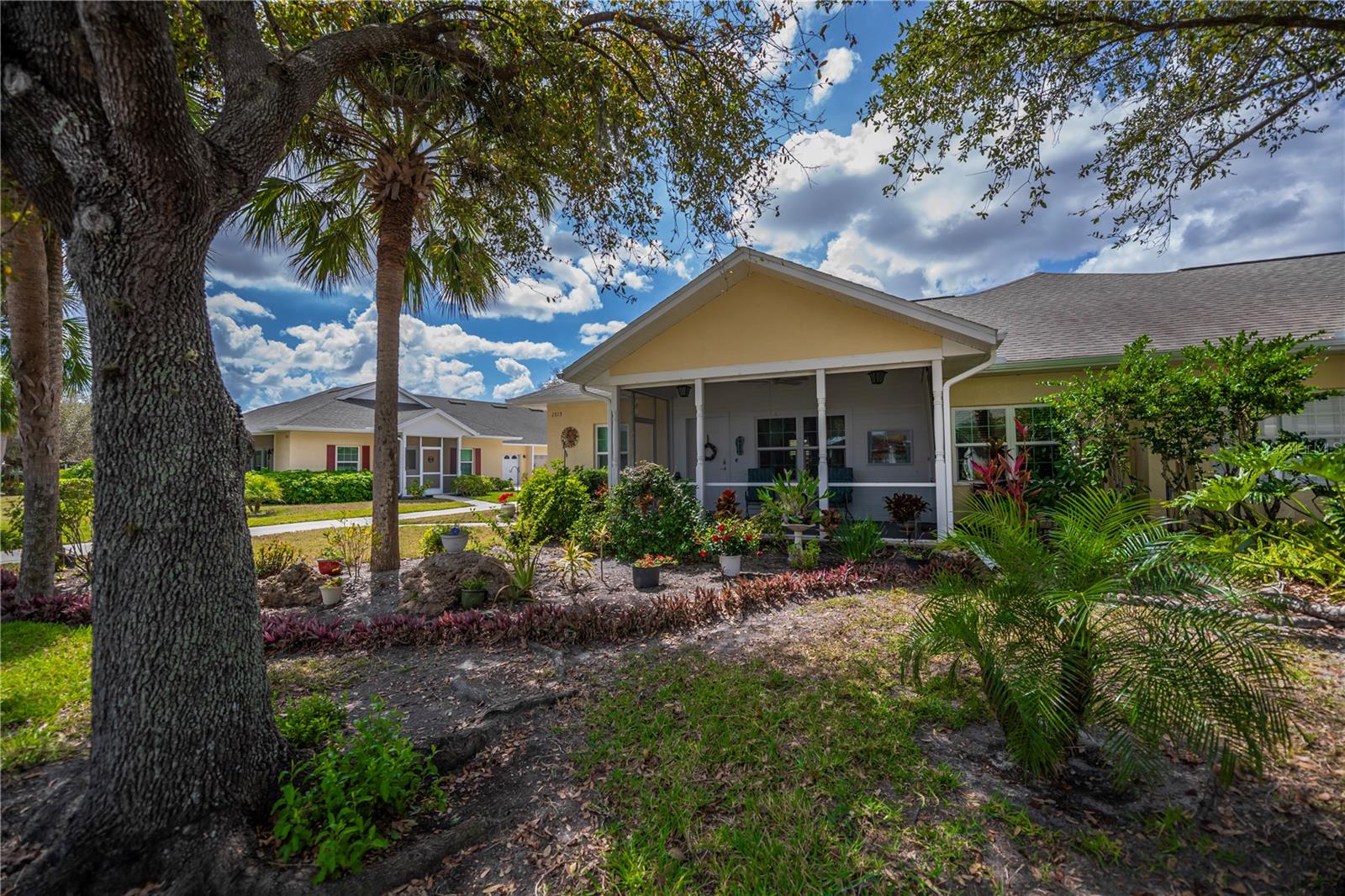 Image 11 of 89 For 1313 Red Oak Lane