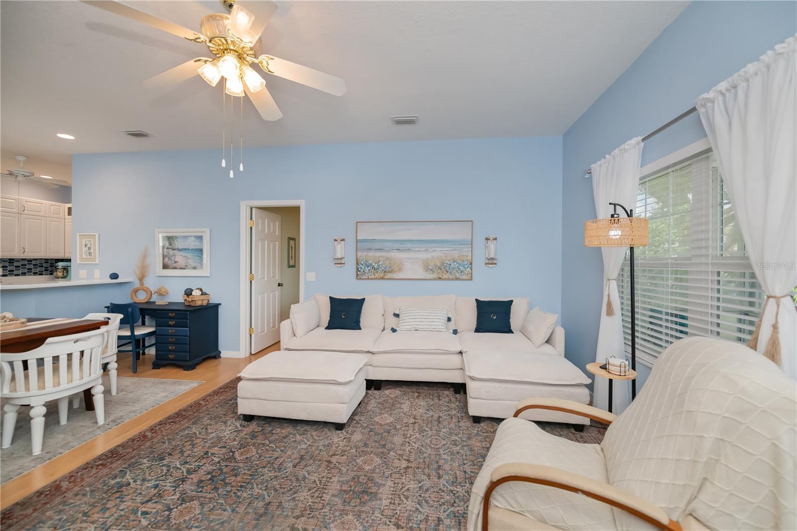 Image 19 of 89 For 1313 Red Oak Lane