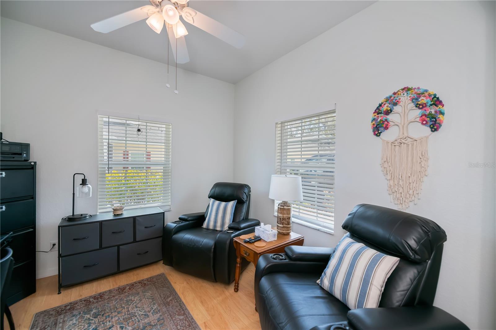 Image 38 of 89 For 1313 Red Oak Lane