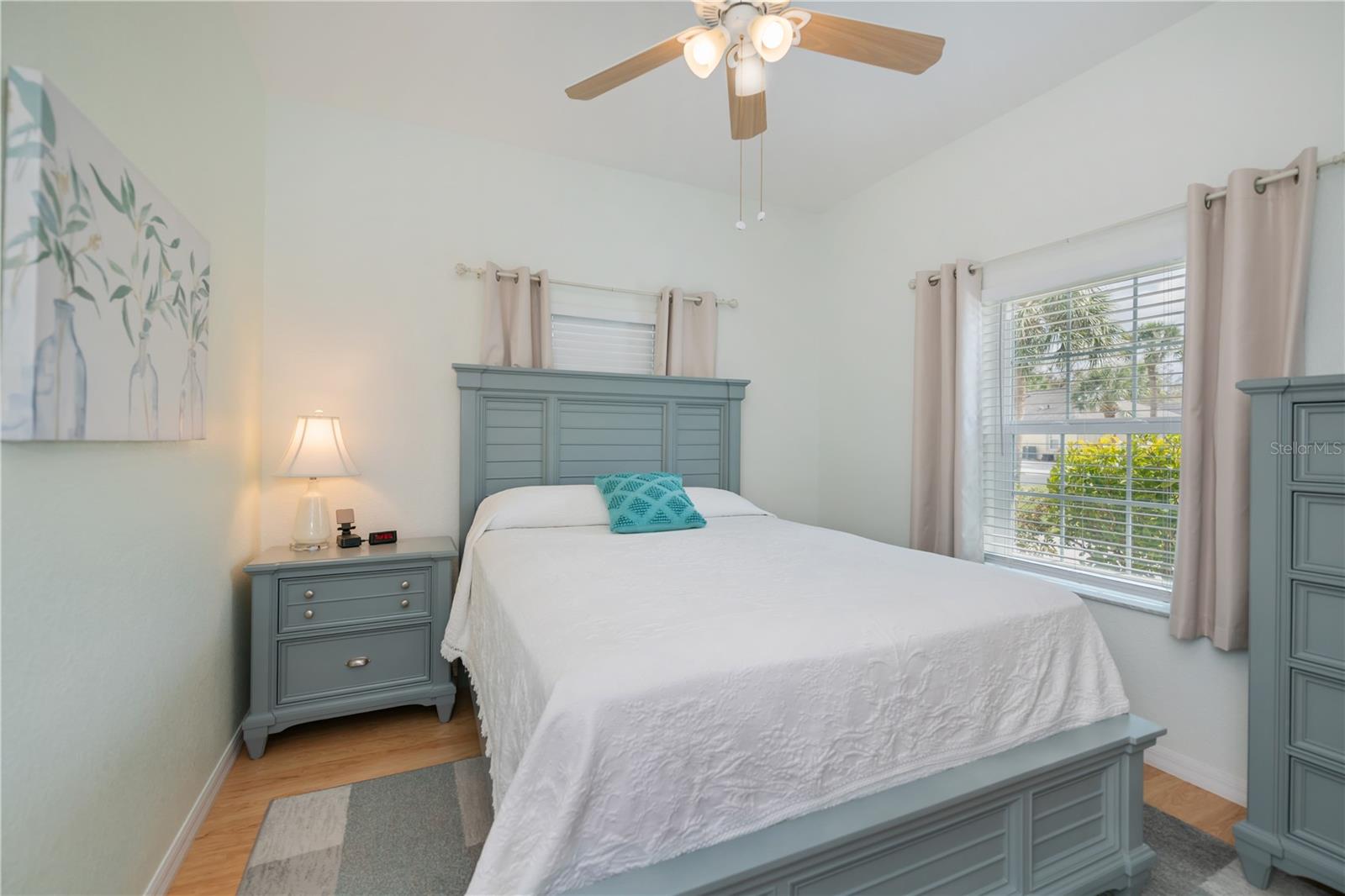 Image 50 of 89 For 1313 Red Oak Lane