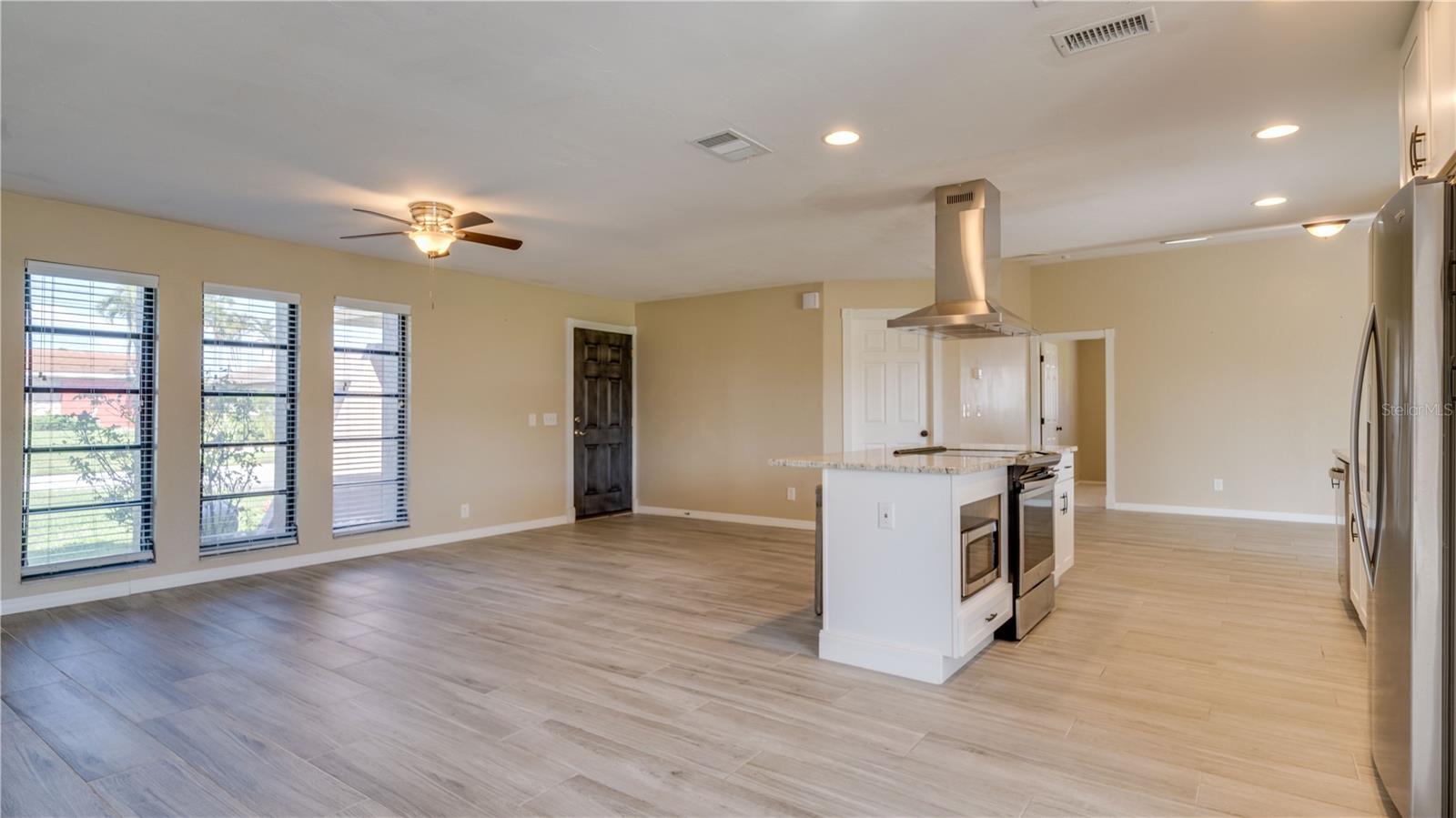 Image 10 of 28 For 1128 29th Terrace