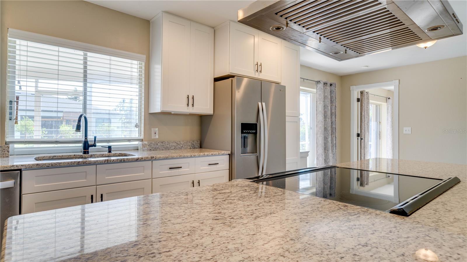 Image 6 of 28 For 1128 29th Terrace