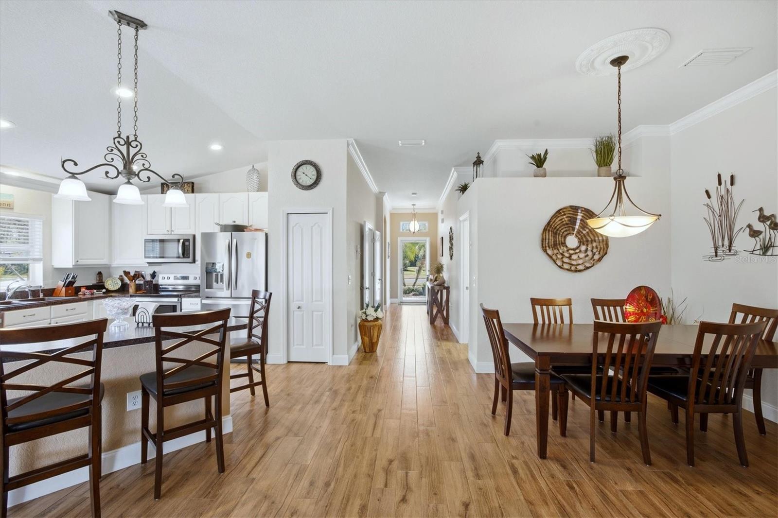 Image 17 of 73 For 2148 Boxwood Street