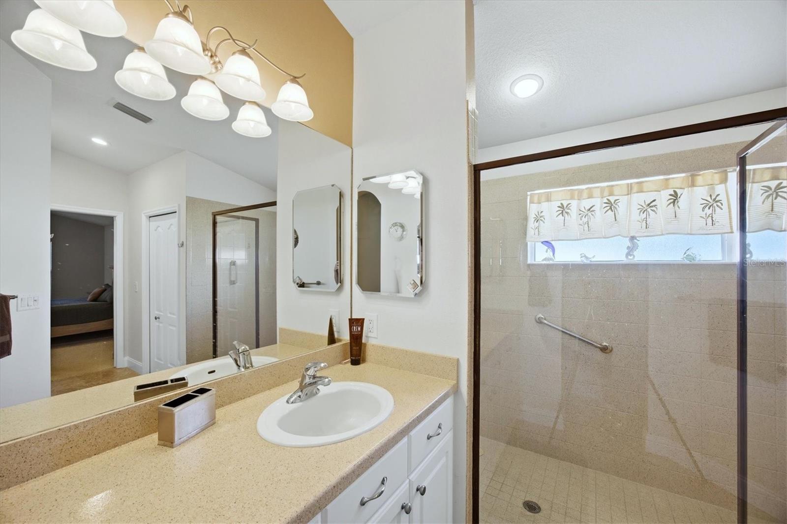 Image 30 of 73 For 2148 Boxwood Street