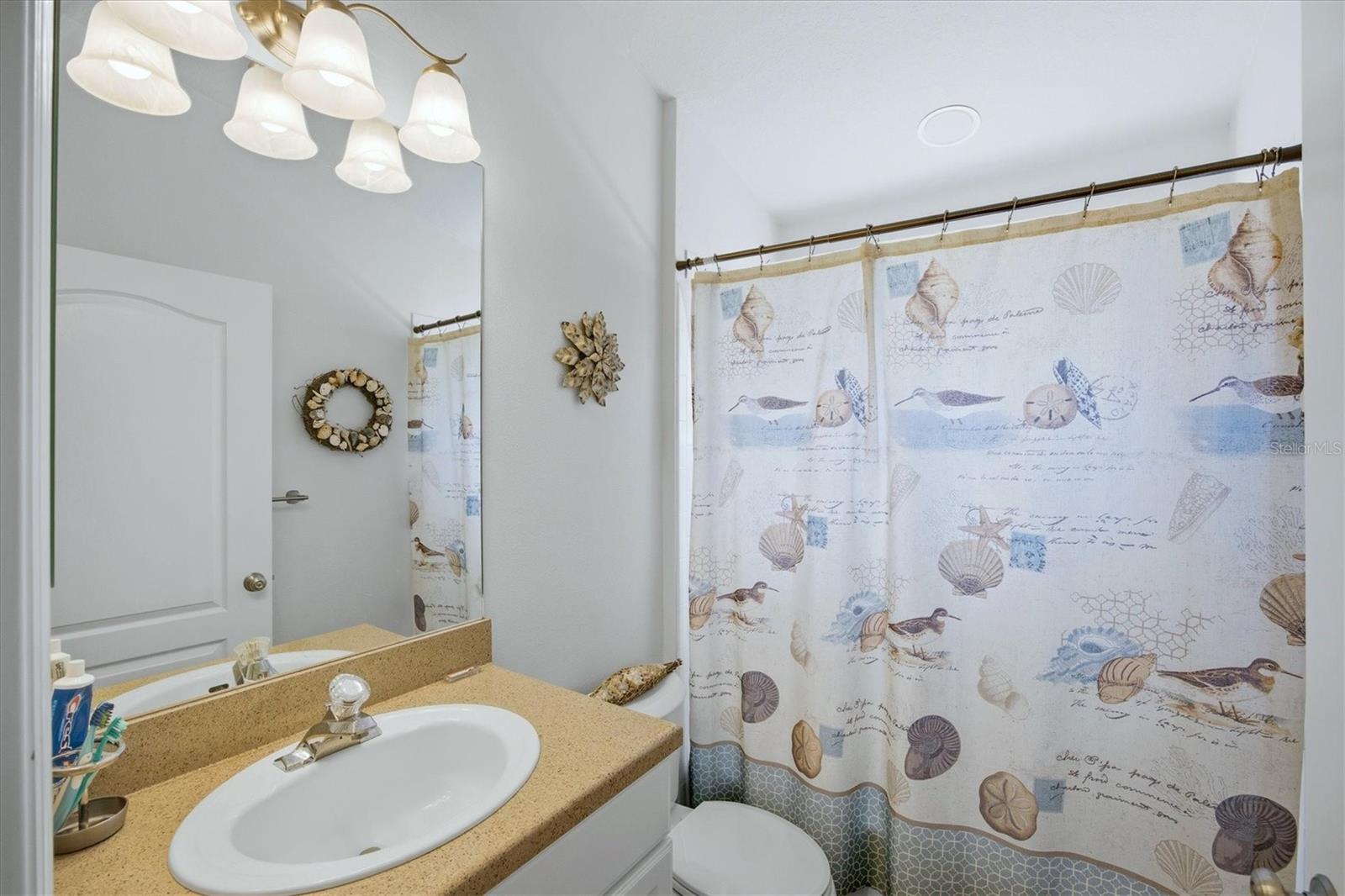 Image 33 of 73 For 2148 Boxwood Street