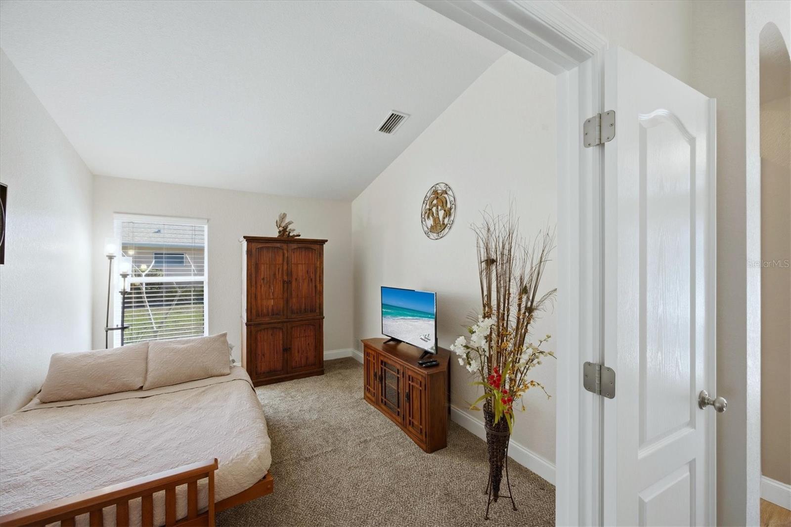 Image 34 of 73 For 2148 Boxwood Street