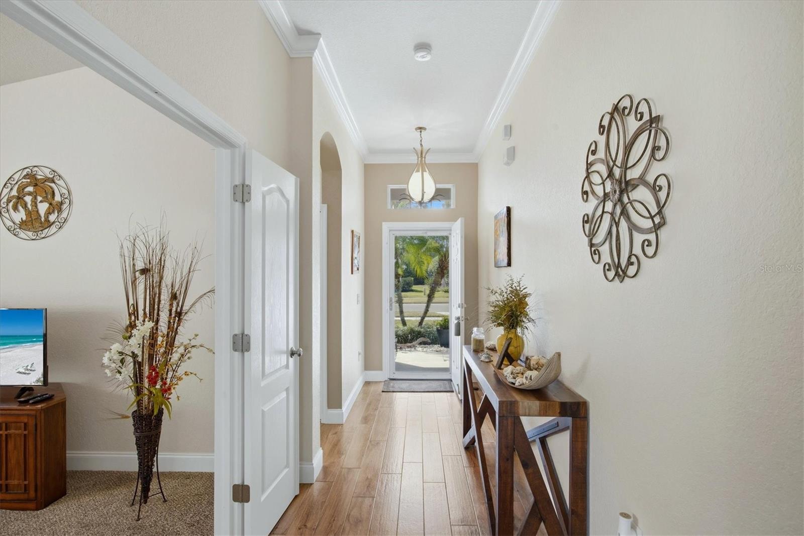 Image 9 of 73 For 2148 Boxwood Street